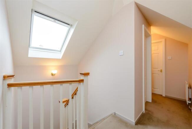 8374493-interior36.jpg