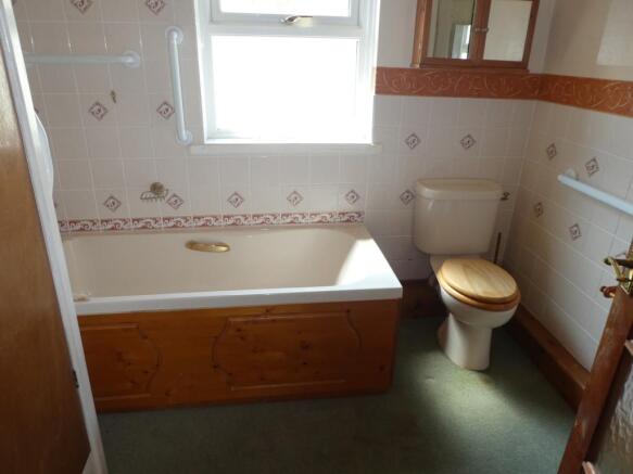 Photo 12