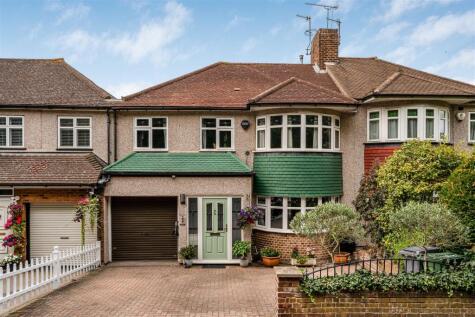 Holly Drive, North Chingford
