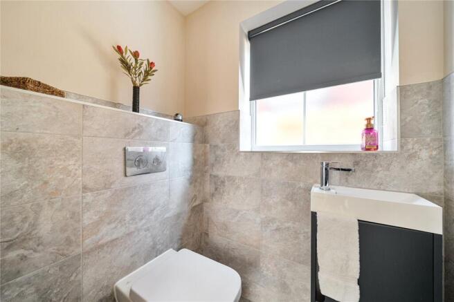 3 bed Detached for sale Image 11