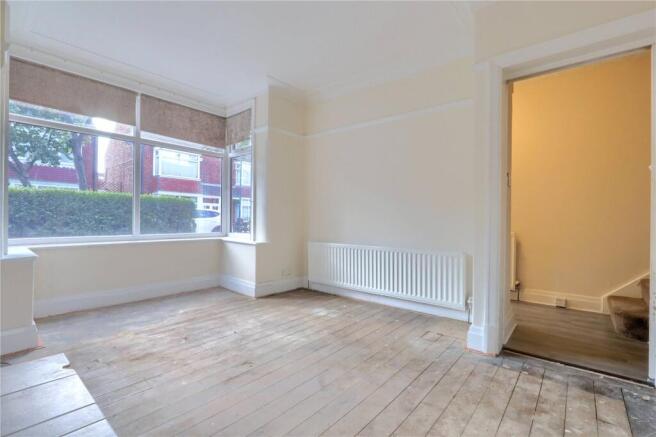 4 bed Semi-Detached for sale Image 5