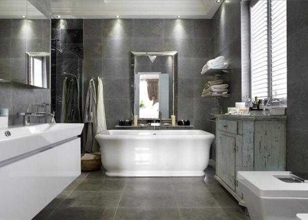 Contemporary Bath