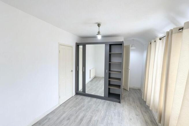 176 Fanshawe Cres...