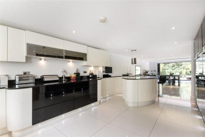 Kitchen/Dining