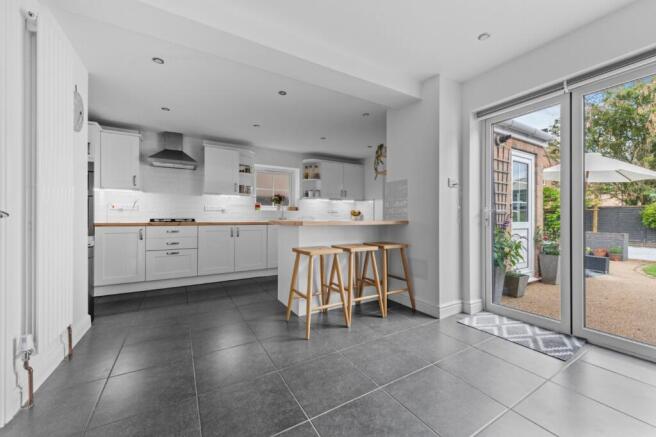Kitchen/Breakfast