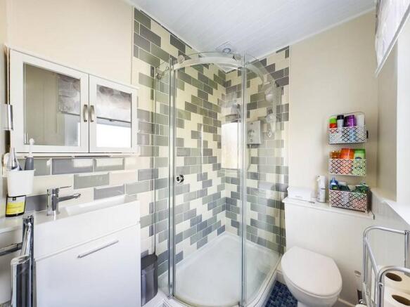 En-suite shower room