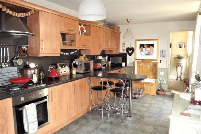 Kitchen 2
