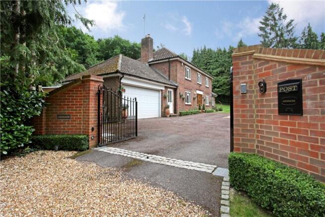 Windlesham External