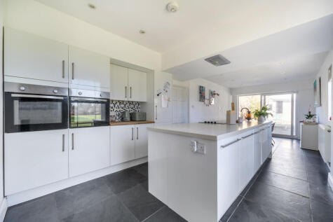 Heath Road, Barming, ME16