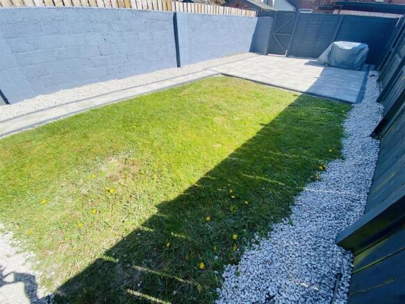 3 bed House for sale Image 10