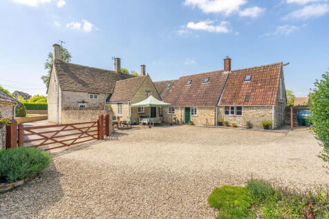 Kilcott Road, Hillesley