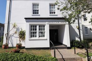 Flat 5, Grosvenor House, Ambrose Place, Worthing Central, Worthing BN11 1PZ