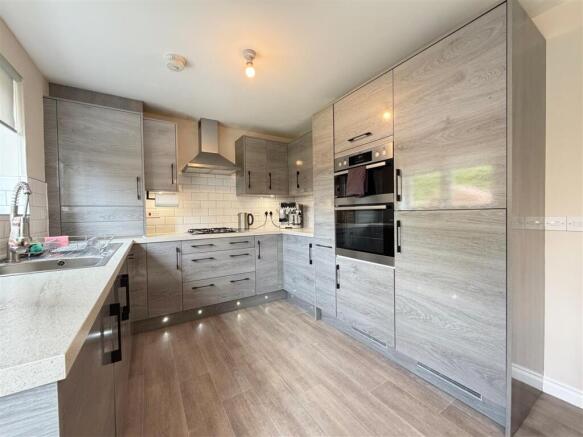 Union Way, Uddingston, Glasgow photo 4