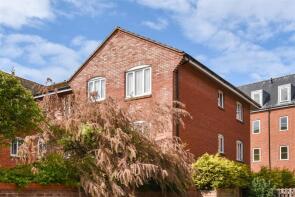Flat 41, Heather Court, Stockbridge Road, Chichester PO19 8HJ