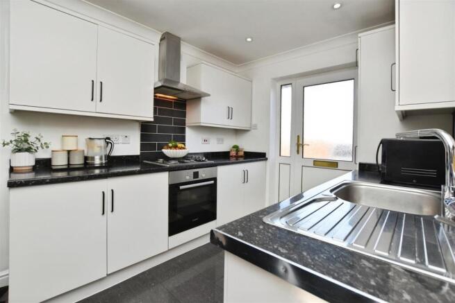 aba20763-kitchen.JPG