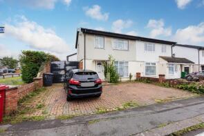 1, Ward Gardens, Slough SL1 5ED