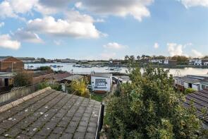 27, Mayfield Road, Gosport PO12 1QZ