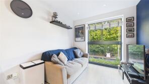 Flat 13, Compass House, London Road, Camberley GU15 3EY
