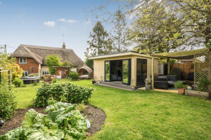 341 Nutkin Cottage, Haxton Village The Green North To Copperfield, Salisbury SP4 9PY