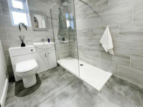 Downstairs Bathroom