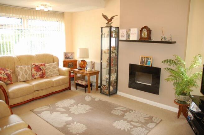SITTING ROOM