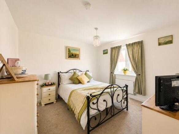70 Chamberlyne Cresent, bedroom 3.jpg