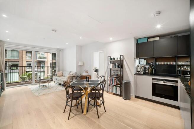 Kitchen/Reception