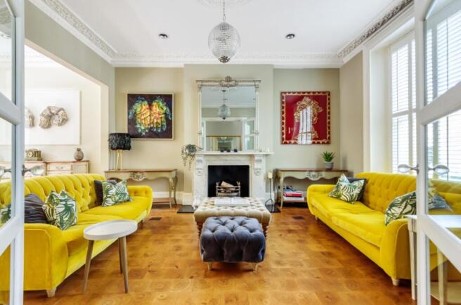 62b2eba6a36de-l-8637