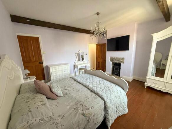 2 bed Terraced for sale Image 12