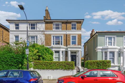 Stowe Road, Shepherd's Bush, London, W12