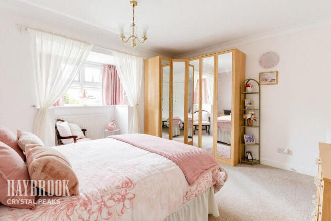 2 bed Detached Bungalow for sale Image 12