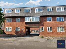 4, Russell Court, Louise Road, Dorchester DT1 2NE