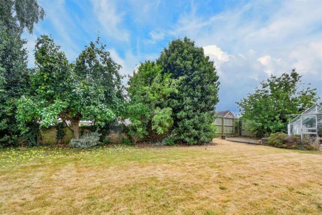 3 bed Detached for sale Image 12