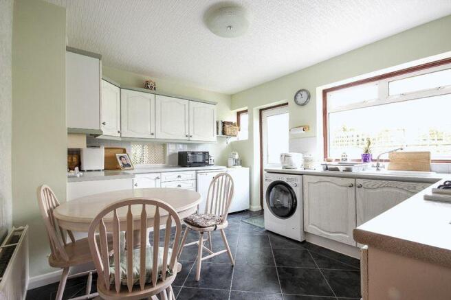 Kitchen/Breakfast