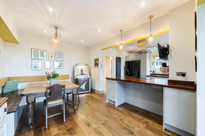 Kitchen diner
