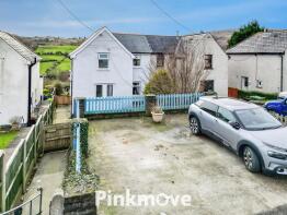 122, Blaendare Road, Pontypool NP4 5RT