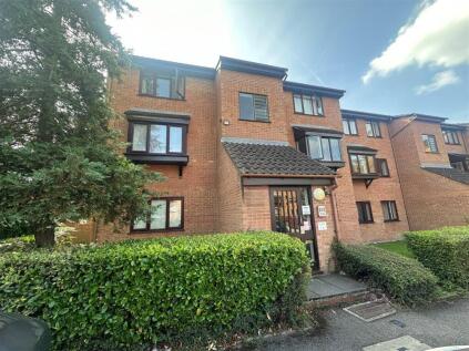 Astra Court, King Georges Avenue, Watford