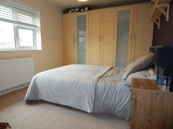 bed 2.JPG