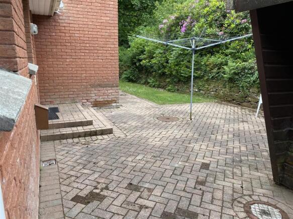 rear patio.JPG
