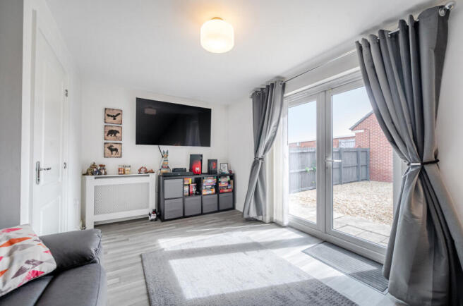 4 bed Detached for sale Image 4