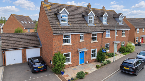 Stafford Close Kingsway, Quedgeley, Gloucester, GL2 2EQ