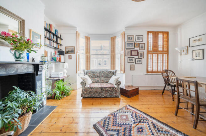 1432317-12-69c144...