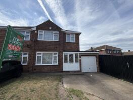 2, Swaledale Road, Dartford DA2 6JZ