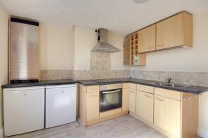 Flat 4, 7, Spa Road, Gloucester GL1 1UY