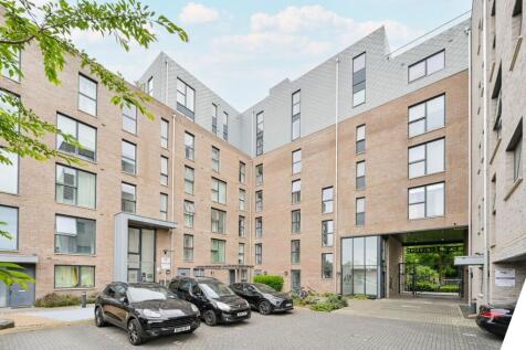 Manor Road, West Ealing, London, W13