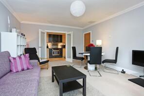 18, The Quadrangle, Sussex Gardens, London W2 2RN
