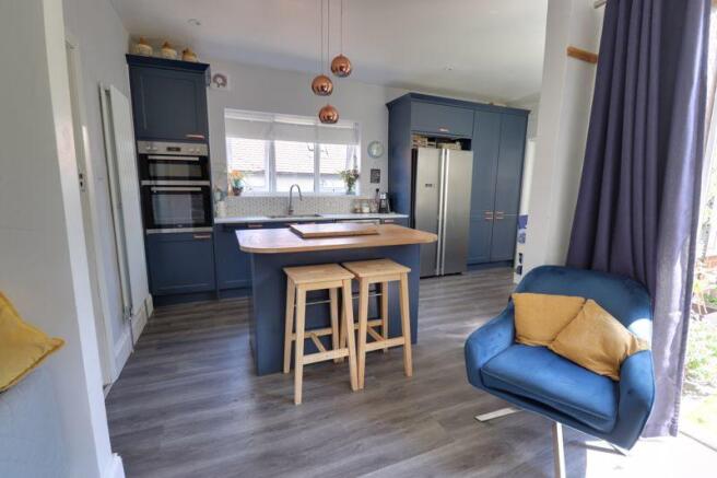 Living Space/Kitchen