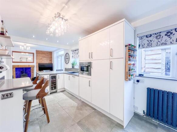 Kitchen / Living / Dining