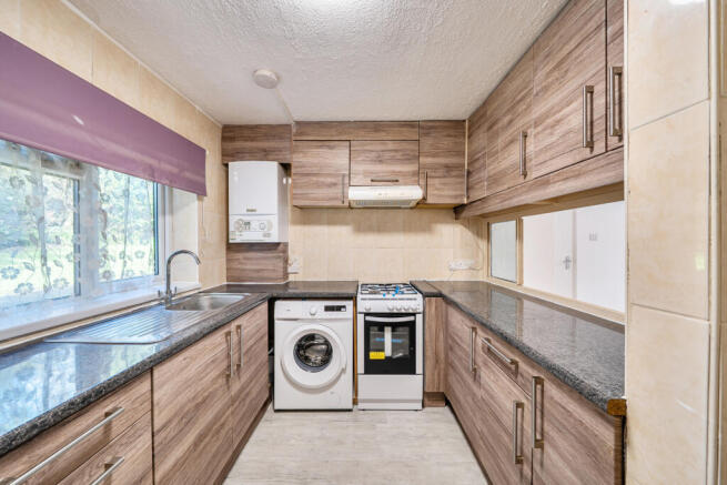 1434523-5-69c5348...