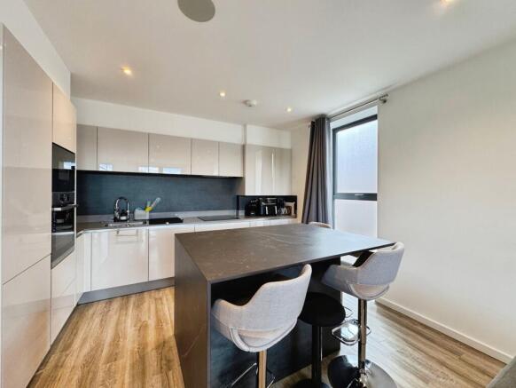 Kitchen/dining area
